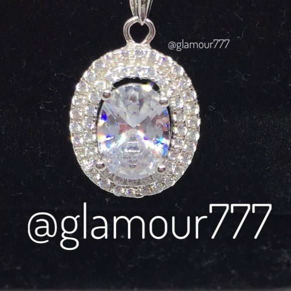 Sterling Silver Simulated Diamond Pendant &chain - Picture 4 of 7